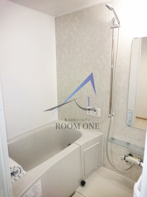 バス・シャワールーム　お風呂です。