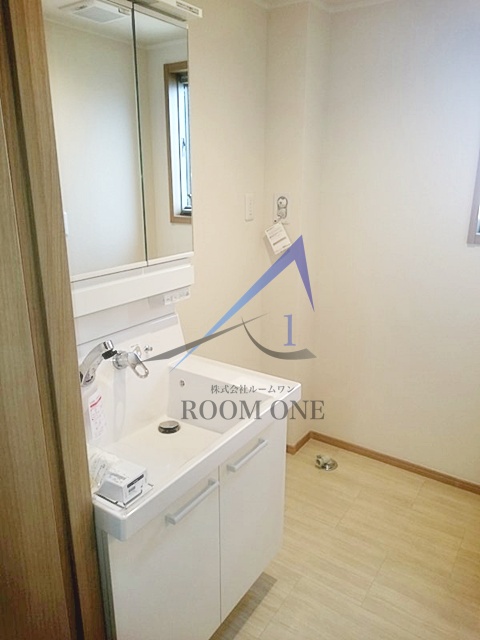 洗面設備　洗面台です。