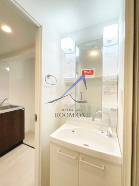 洗面設備　洗面台です。