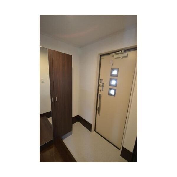 玄関　シューズボックス完備の綺麗な玄関♪