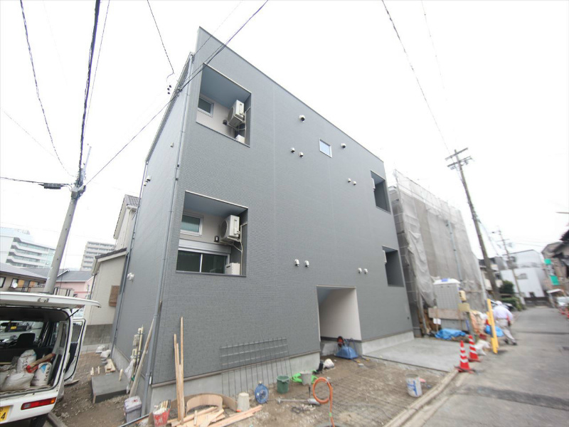 建物外観　外観　デザイナーズ　光インターネット無料