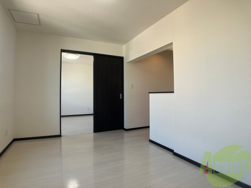 居室・リビング　広くてキレイなＬＤＫが広がっていて、充実した生活が送れそう。