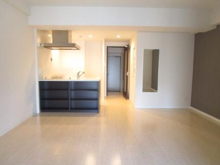 居室・リビング　室内