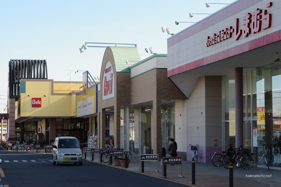 ショッピングセンター　幸手北モール（ショッピングセンター）まで651m