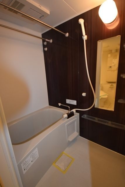 バス・シャワールーム　☆ゆっくりくつろげるお風呂☆