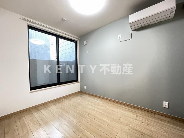 その他部屋・スペース　落ち着いて過ごせるお部屋なので、寝室にいかがでしょうか