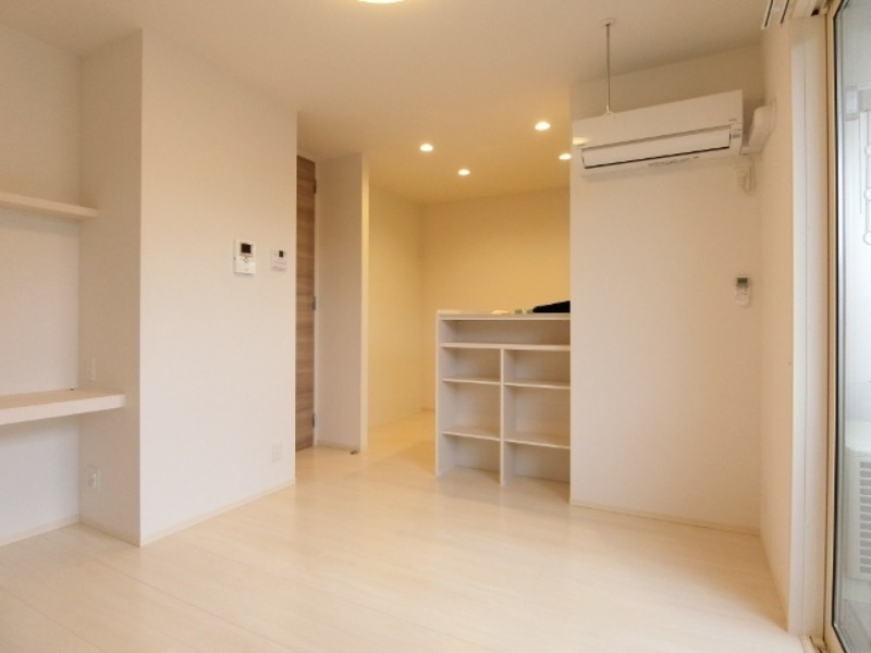 居室・リビング　図面と現状に相違がある場合には現状を優先