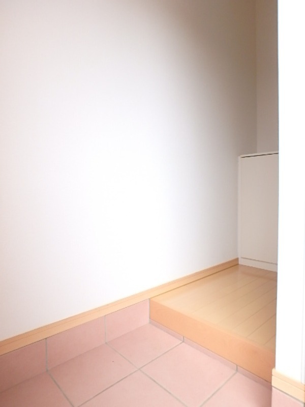 玄関　図面と現状に相違がある場合には現状を優先