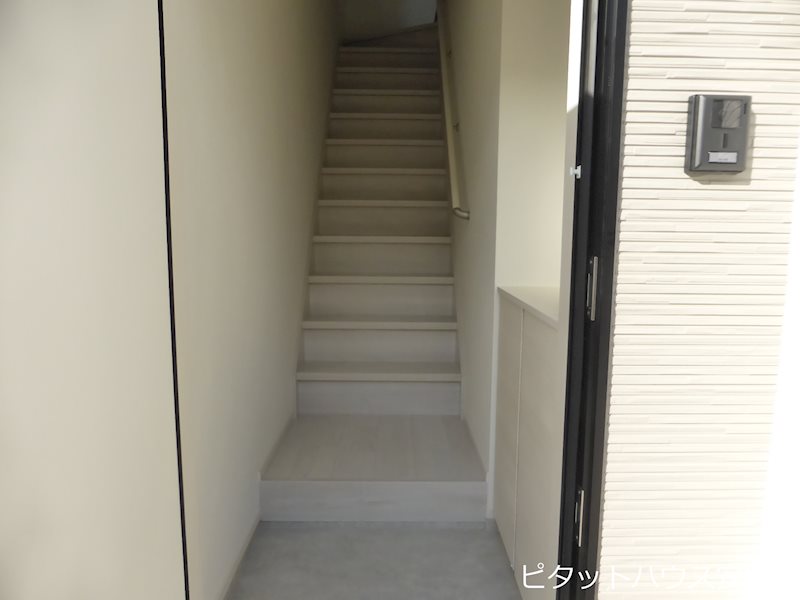 玄関　参考写真２０２