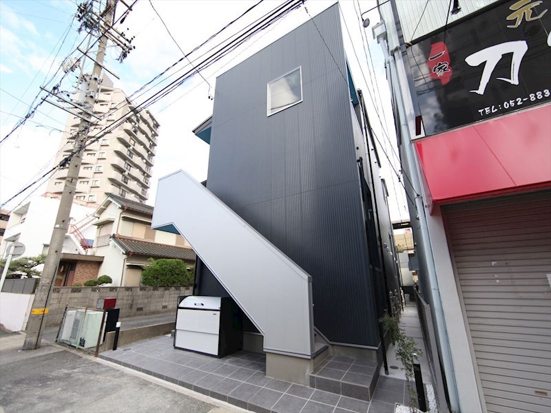 建物外観　外観　デザイナーズ　光インターネット無料