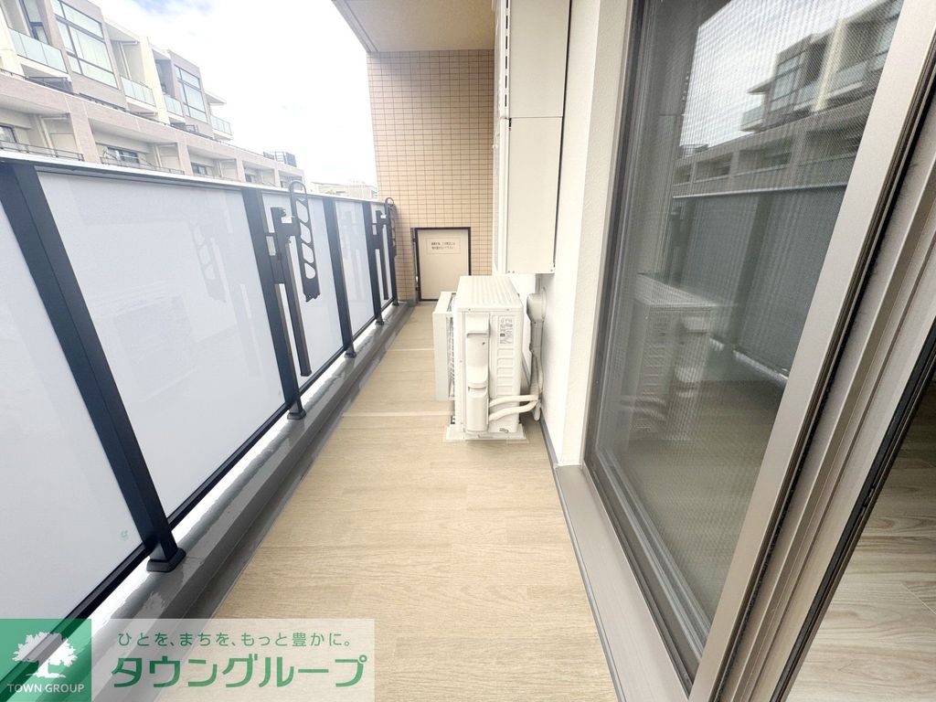 バルコニー　バルコニー