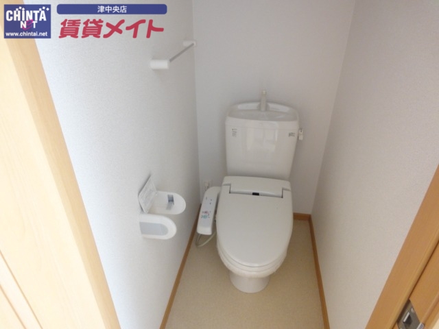 トイレ　同型タイプ画像