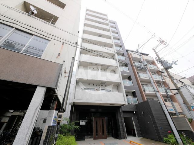 建物外観　エイトレジデンス岸里　外観