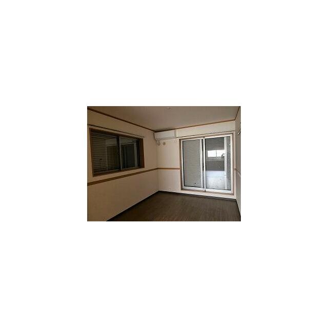 その他部屋・スペース　全ての部屋にシャッター付いています。