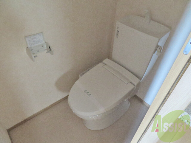 トイレ　トイレはシンプルかつオーソドックスで使いやすいです。
