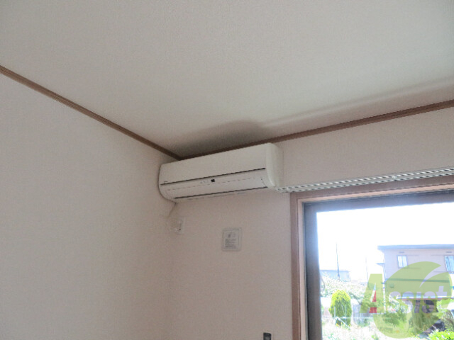 その他設備　エアコンはしっかり付いてます。夏や冬もＯＫです。