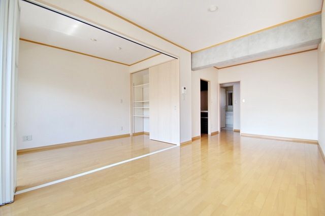 居室・リビング　★お部屋探しはタウンハウジング稲田堤店まで★