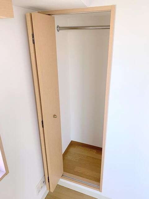 収納　（別タイプ参考写真）パークサイド西巣鴨　北区滝野川3