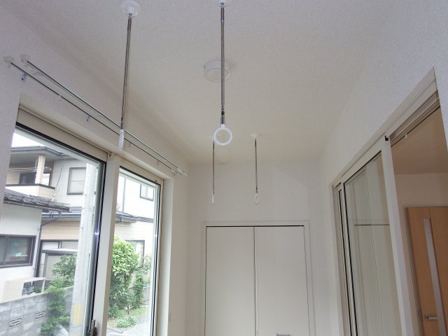 その他　サンフーム付きです