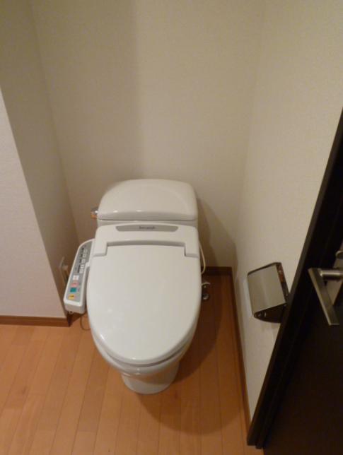 トイレ　トイレ