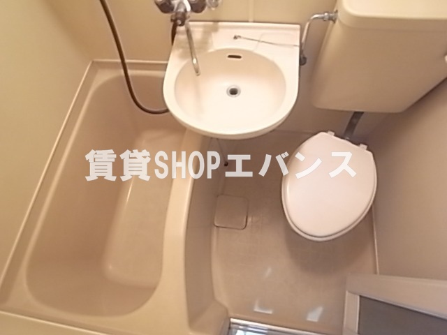 バス・シャワールーム　日々の疲れを癒すお風呂付です