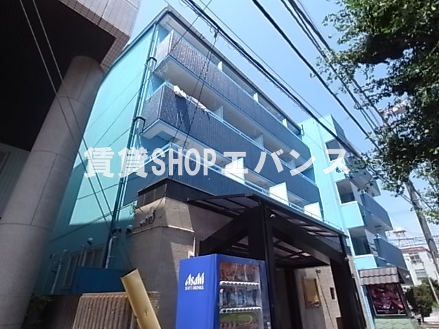 建物外観　落ち着いた雰囲気の外観です