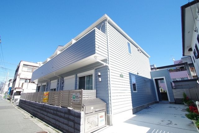 建物外観　★駅徒歩４分の築浅１Ｋ★