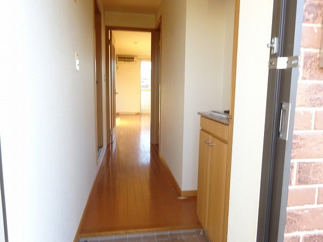 玄関　角部屋の参考写真です