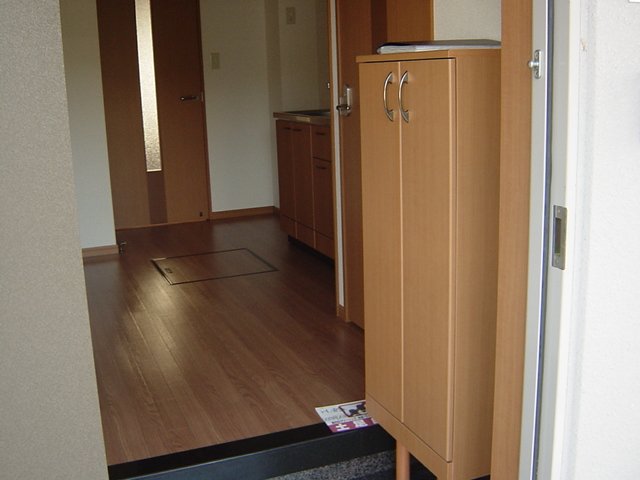 玄関　玄関（イメージ）