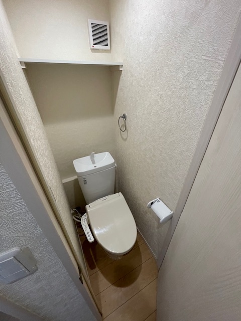 トイレ　別部屋参考写真