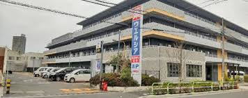 ドラックストア　ウエルシア浮間店（ドラッグストア）まで742m