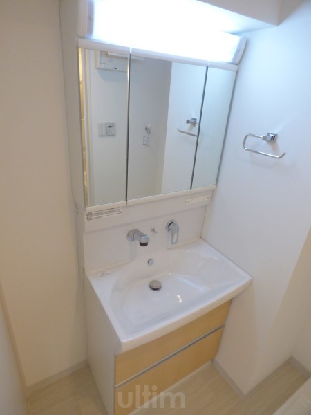 洗面設備　別の部屋の写真