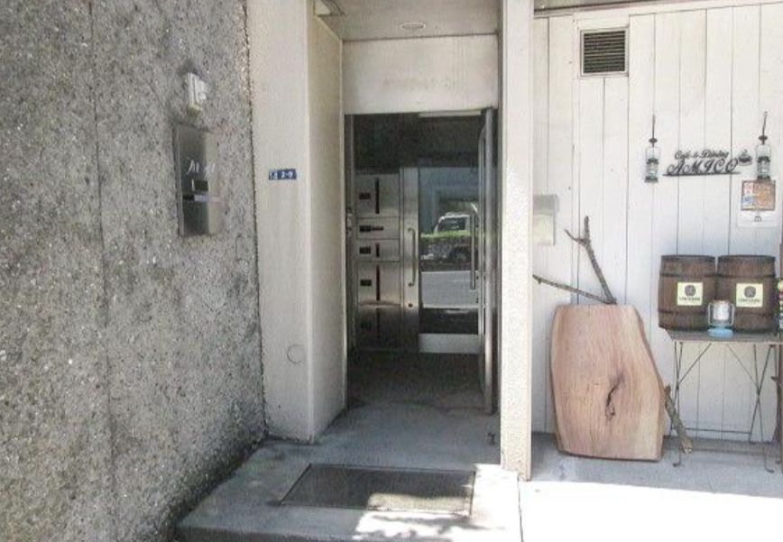 エントランス　毎日通るエントランスはこのようになっています
