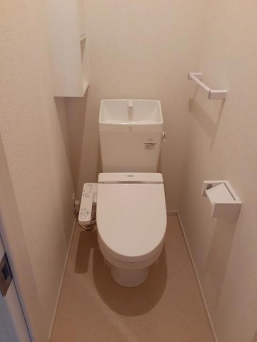 カレントヒルズ善導寺Iのトイレ写真