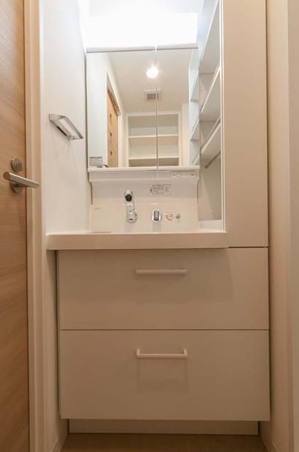 洗面設備　他部屋参考写真です。