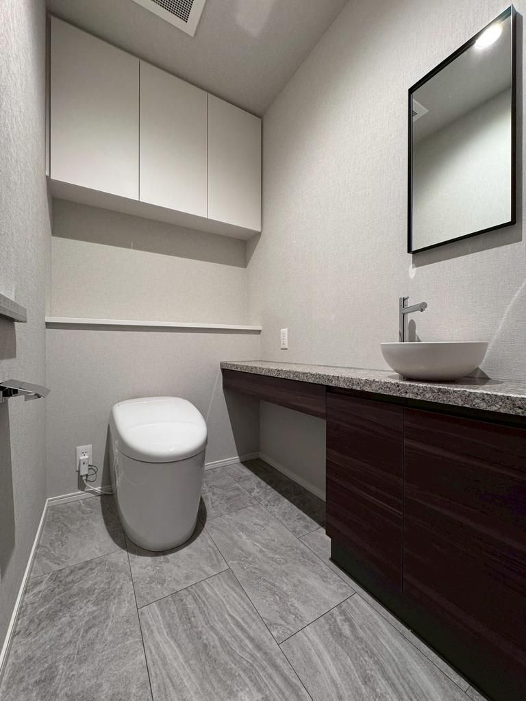 トイレ　シンプルで使いやすいトイレです