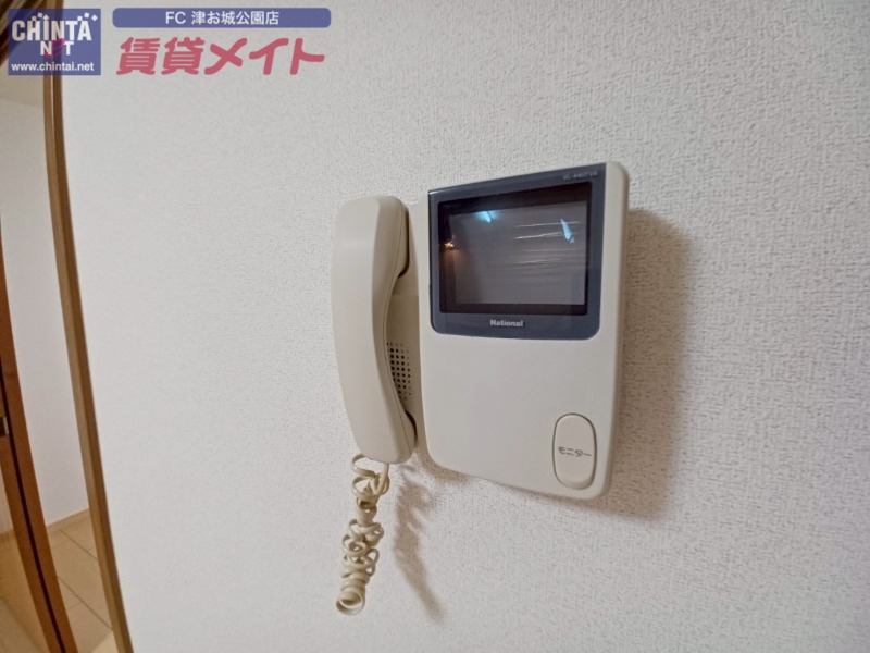 セキュリティ　同型参考写真