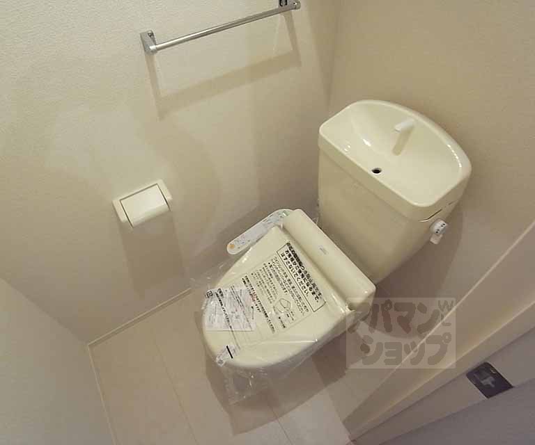 トイレ　ウォシュレット付トイレです。