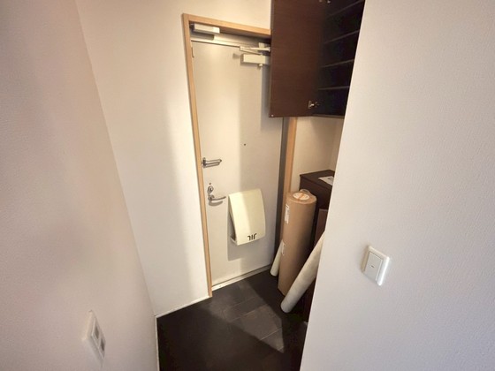 玄関　※別部屋の写真です