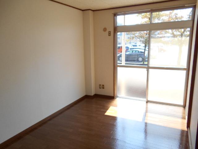 居室・リビング　綺麗なお部屋ですね