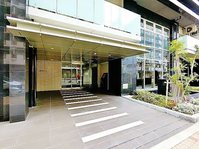 ＪＲ東海道本線 新大阪駅 徒歩10分 15階建 築12年の外観写真