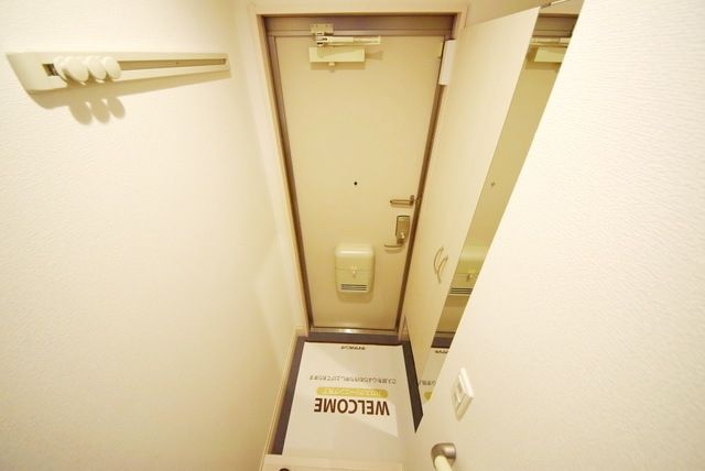 玄関　下駄箱付の玄関です