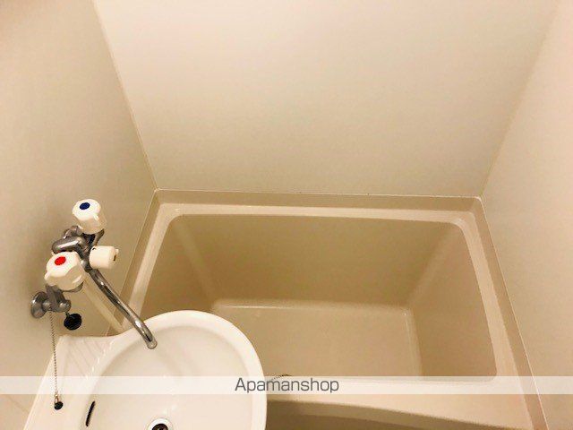 レオパレスSILKの風呂写真