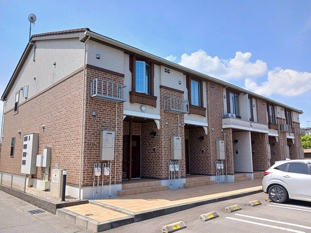 建物外観　落ち着いた雰囲気の外観です