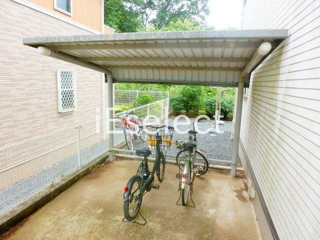 その他共有部分　屋根付き駐輪場