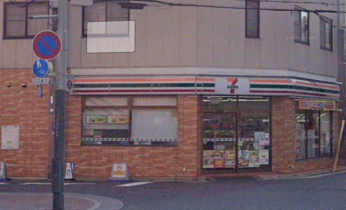 コンビニ　セブンイレブン 尼崎立花駅前店（コンビニ）まで387m