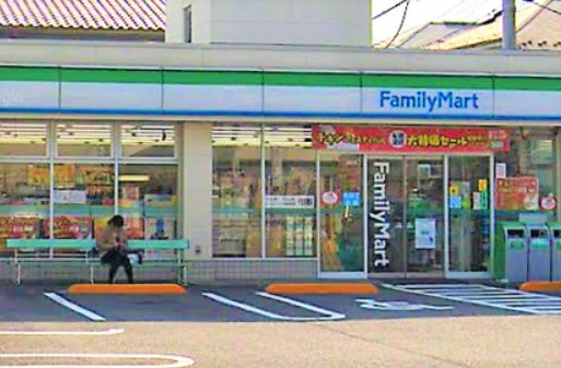 コンビニ　ファミリーマート 中野白鷺店（コンビニ）まで887m
