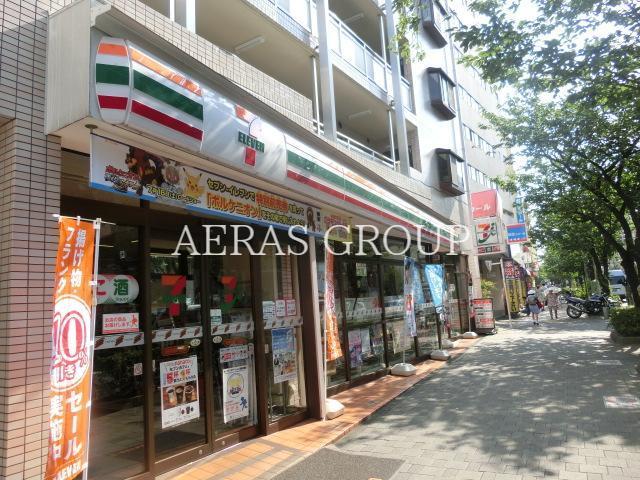 コンビニ　セブンイレブン世田谷桜新町1丁目店（コンビニ）まで449m