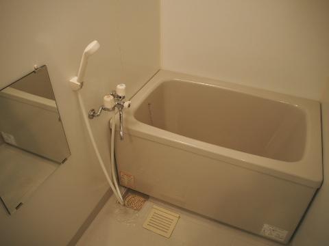 バス・シャワールーム　追い焚き付