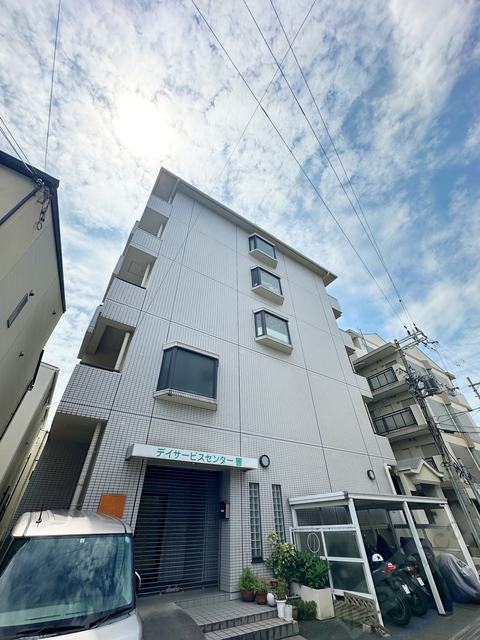 建物外観　駅近の人気鉄筋マンションです＾＾